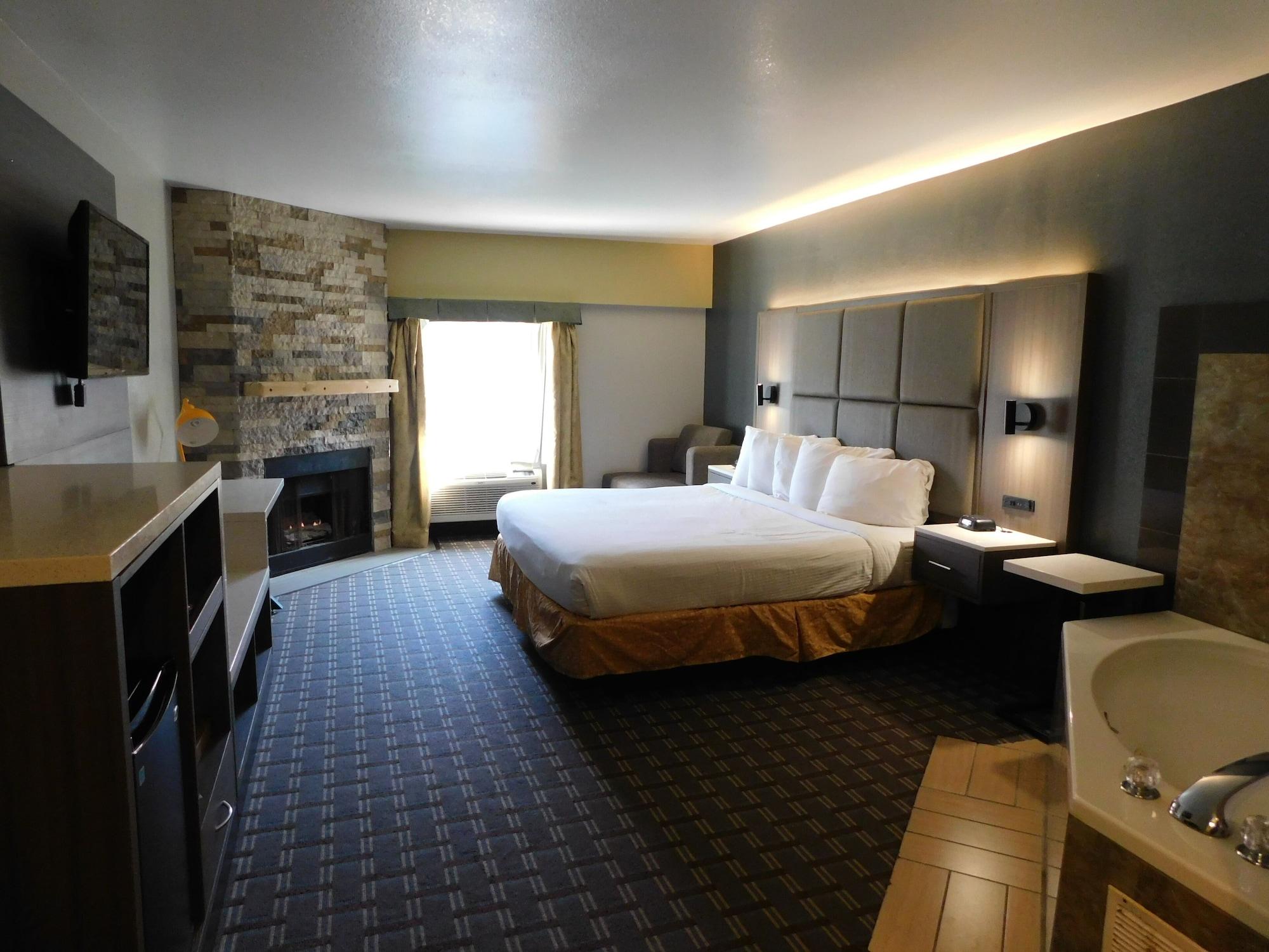 Days Inn & Suites By Wyndham Downtown Gatlinburg Parkway Esterno foto