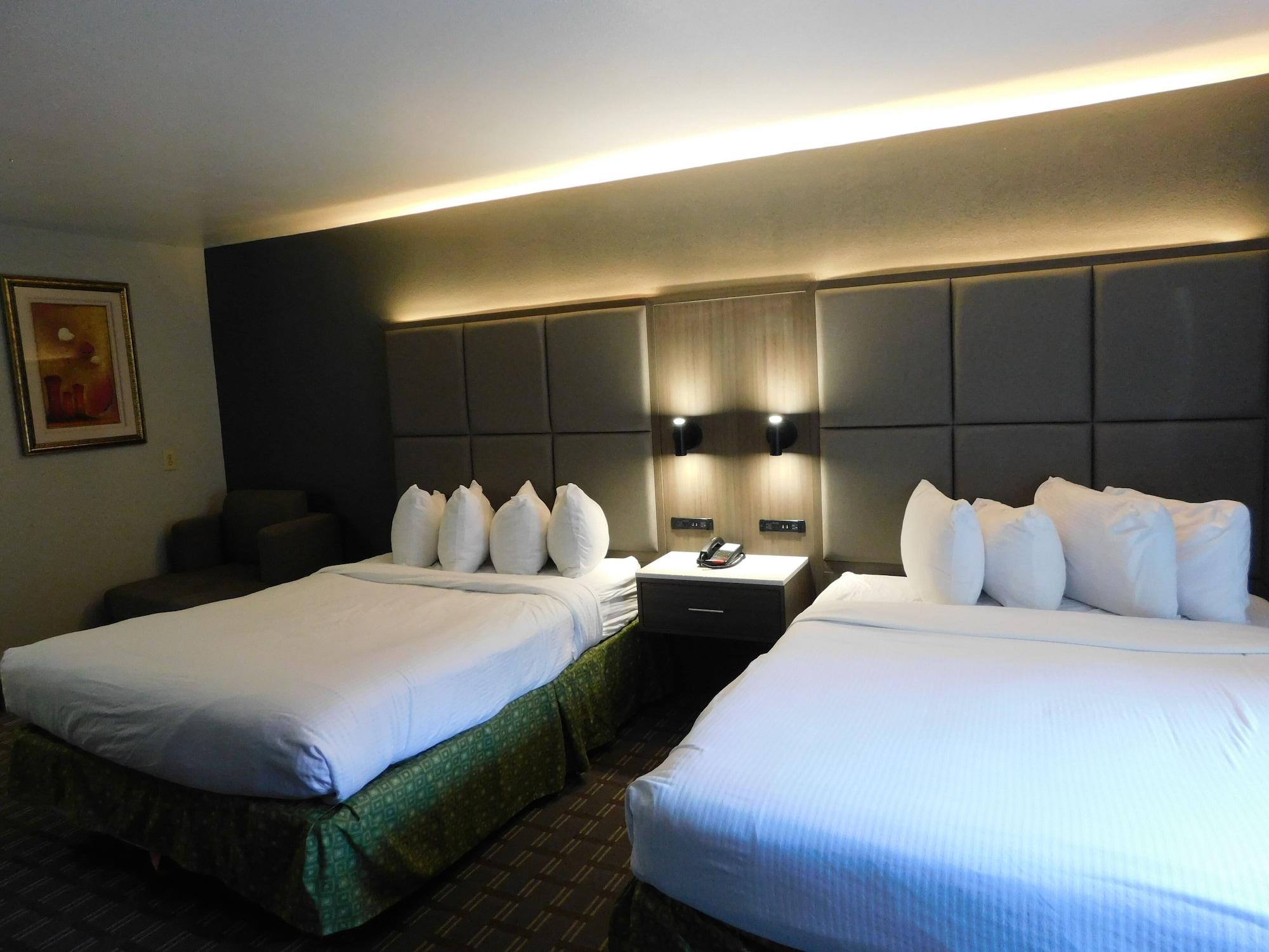 Days Inn & Suites By Wyndham Downtown Gatlinburg Parkway Esterno foto