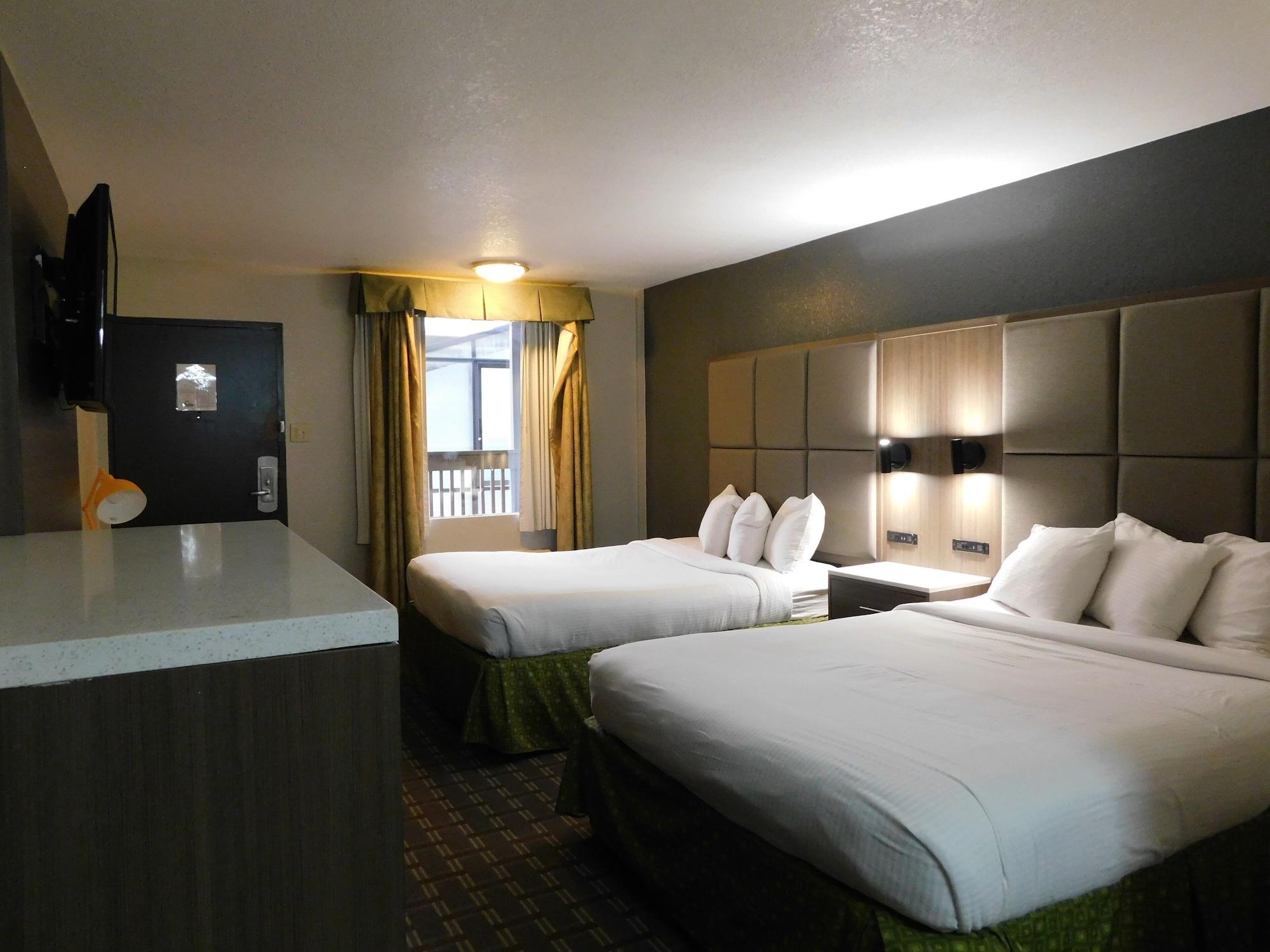 Days Inn & Suites By Wyndham Downtown Gatlinburg Parkway Esterno foto