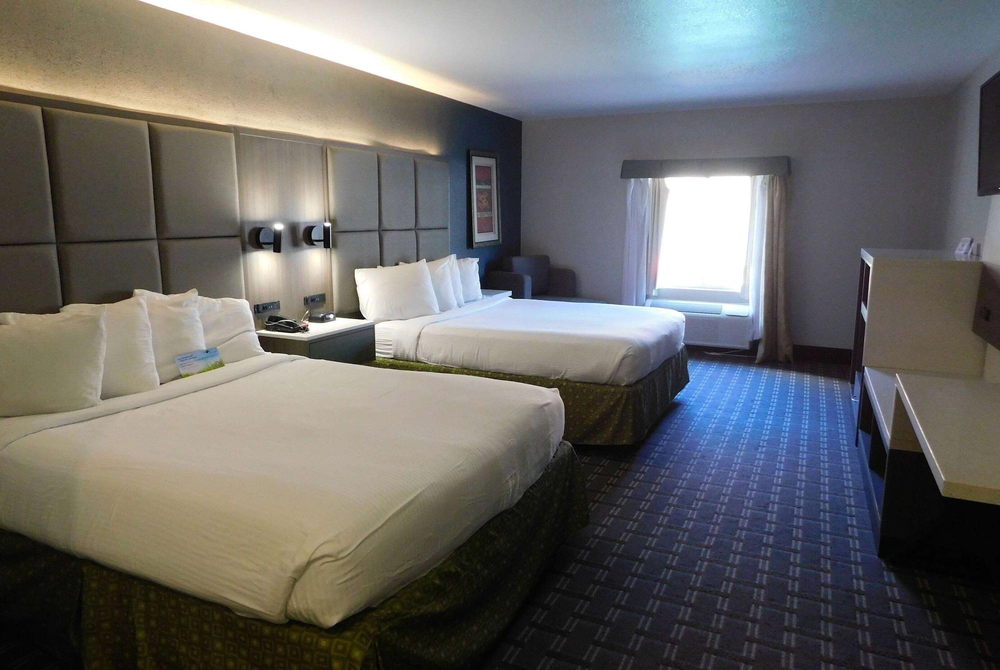 Days Inn & Suites By Wyndham Downtown Gatlinburg Parkway Esterno foto
